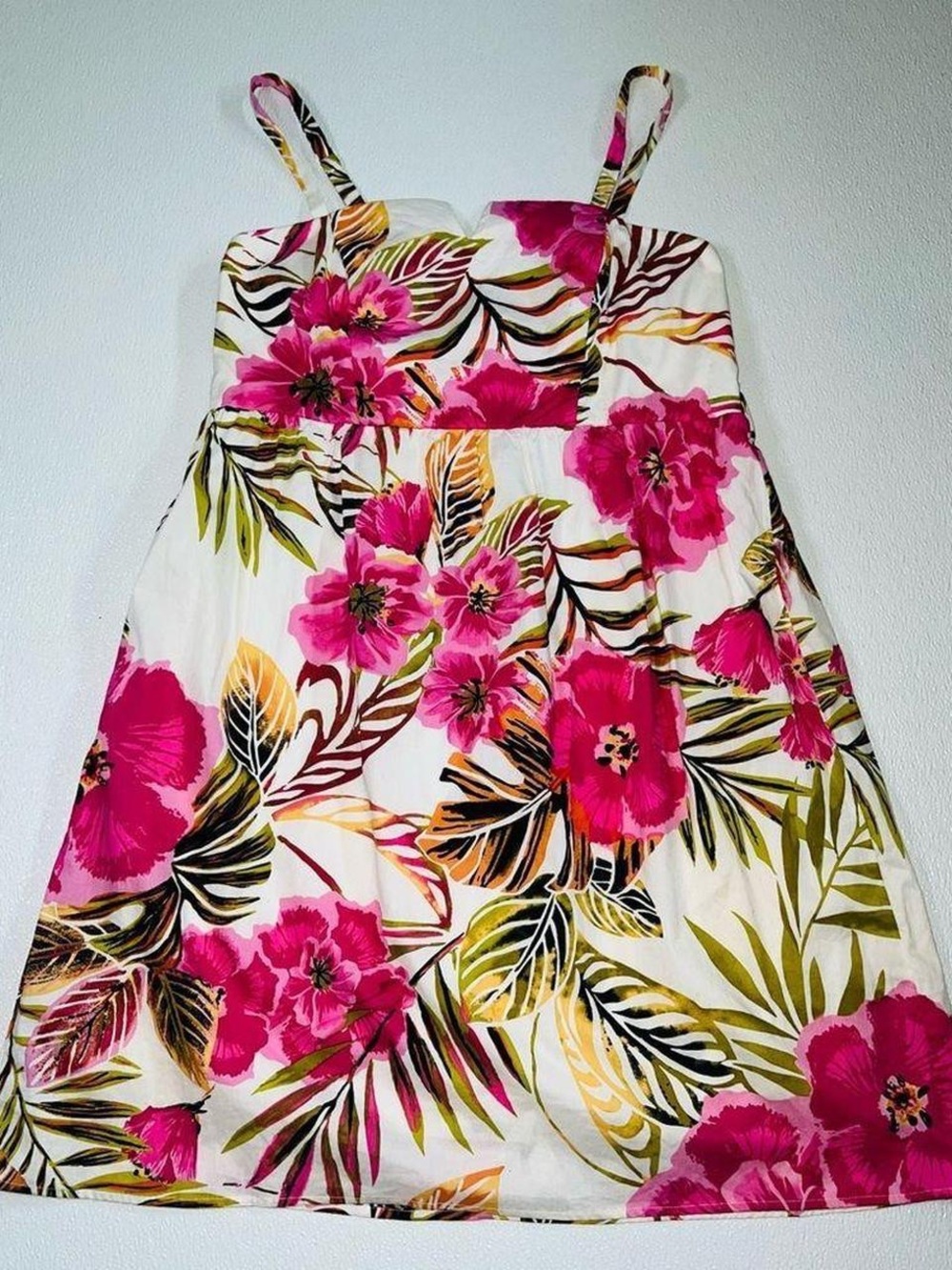Torrid Vintage Floral Sundress with Pink Hibiscus Print - Size 14 - EUC!